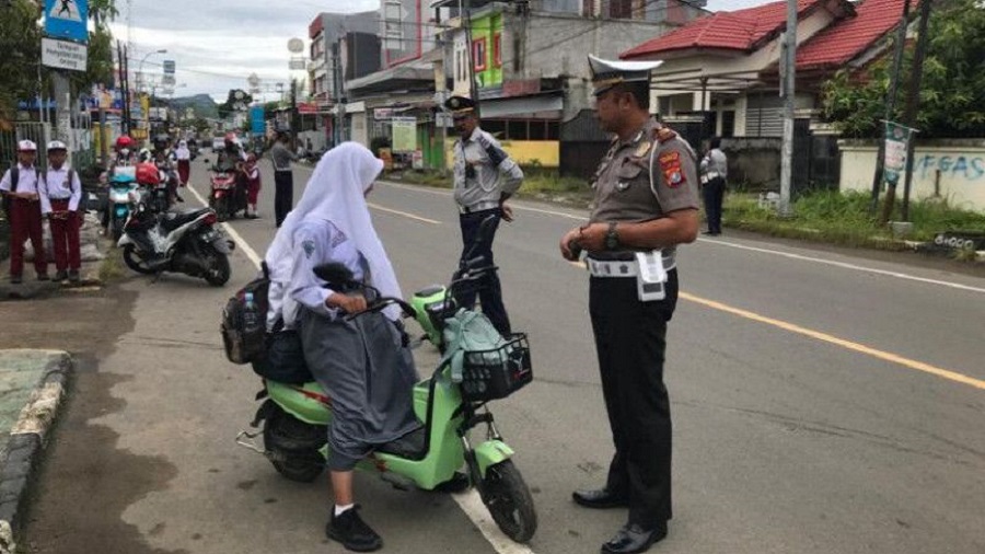 Polresta Mamuju Larang Penggunaan Sepeda Listrik di Jalan Raya