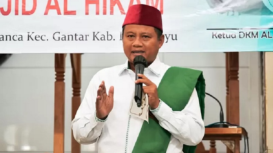 Komunitas Pesantren Jabar Minta Bule Australia yang Ludahi Imam Masjid Diproses Hukum