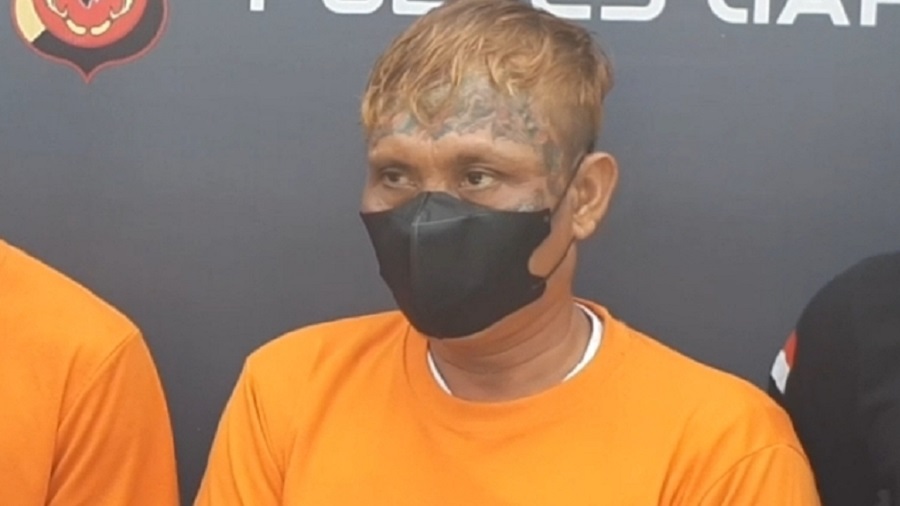 Istri dan Anak Dadang Buaya Nyaris Tewas saat Rumahnya Dilempar 3 Bom Molotov