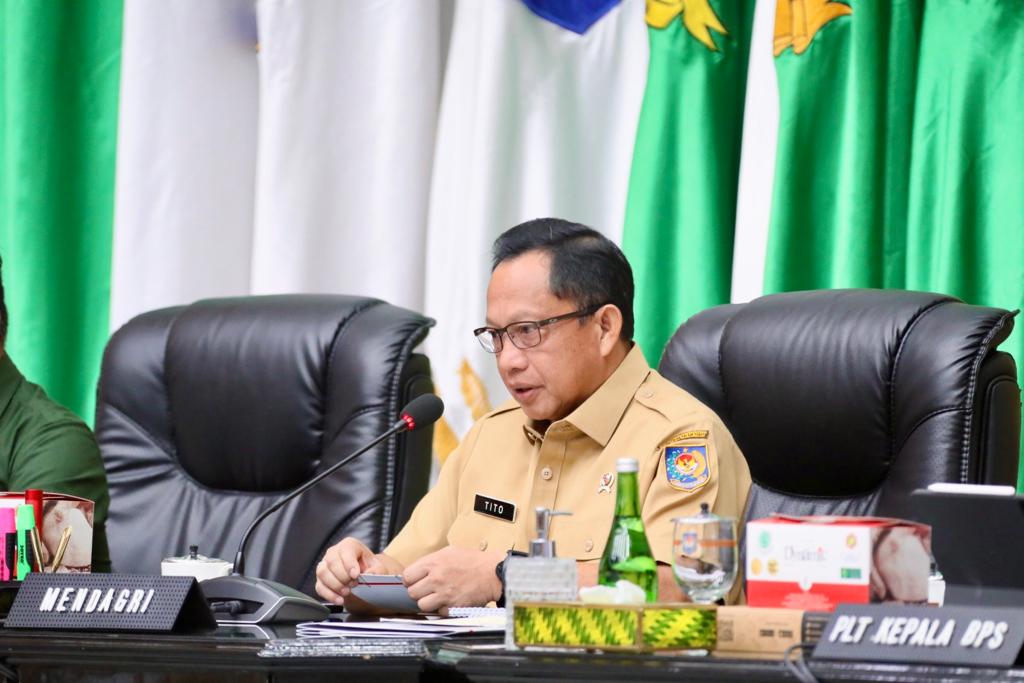 Hadapi Kenaikan Harga, Mendagri Minta Daerah Sigap Adakan Gerakan Pangan Murah