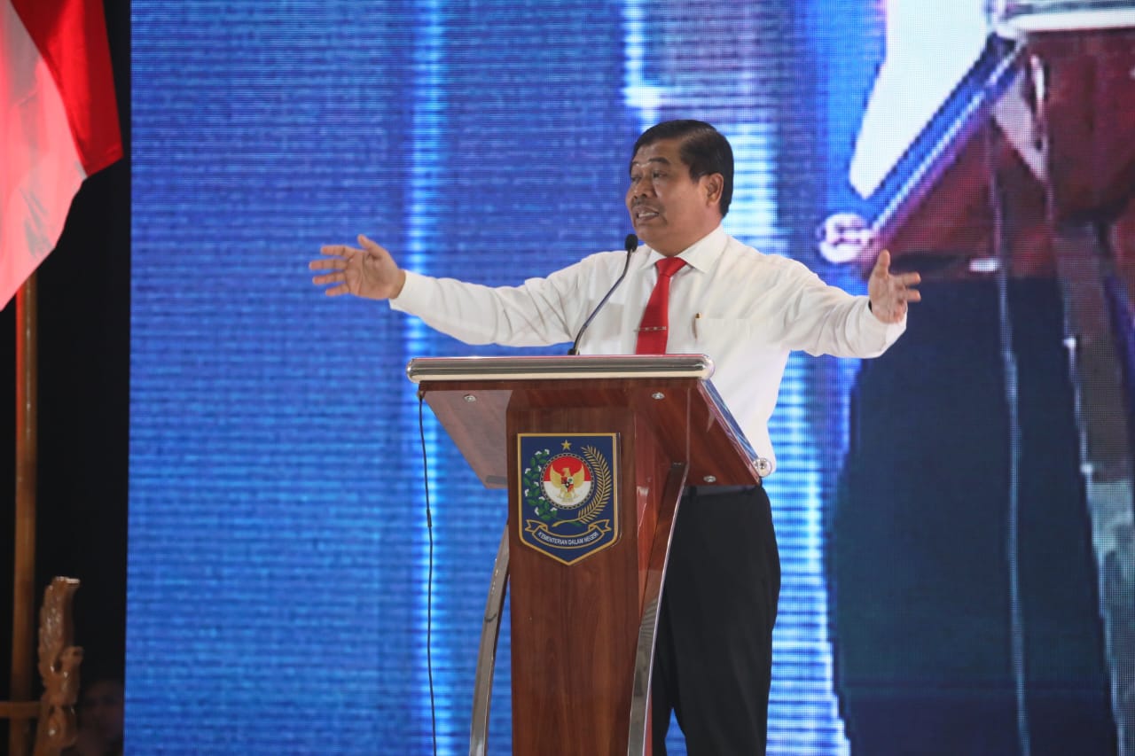 Sekjen Kemendagri Tekankan Pentingnya Perkuat Kapasitas Manajemen dalam Pengelolaan BUMD