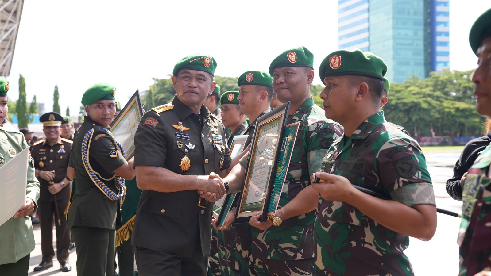 Kasad Ungkap Kunci Keberhasilan Hadapi Ancaman di Puncak Peringatan Hari Juang TNI AD