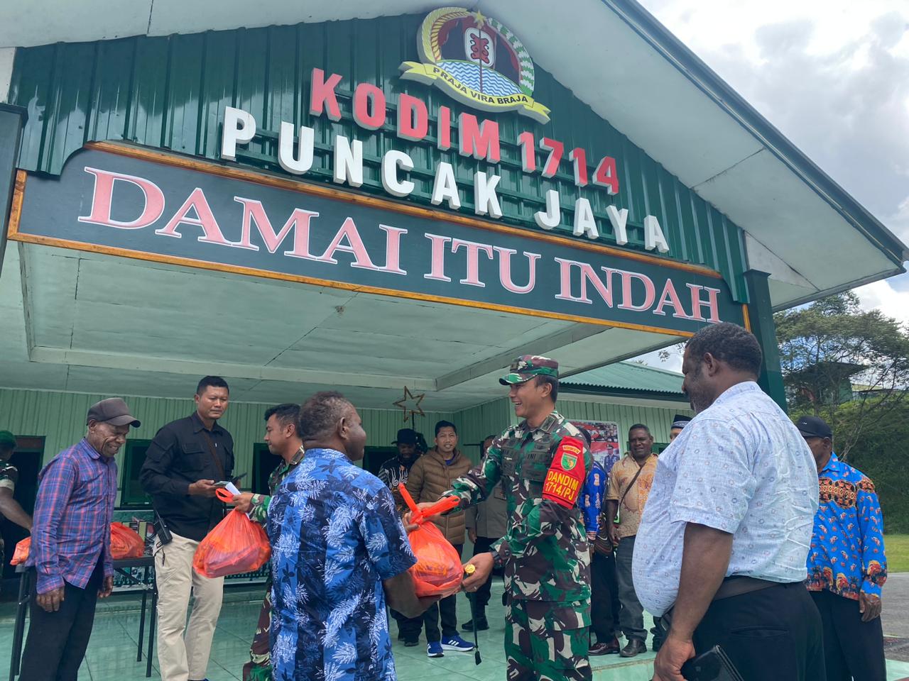 Dandim 1714/PJ dan Para Tokoh Masyarakat Duduk Bersama Menjaga Wilayah Kabupaten Puncak Jaya