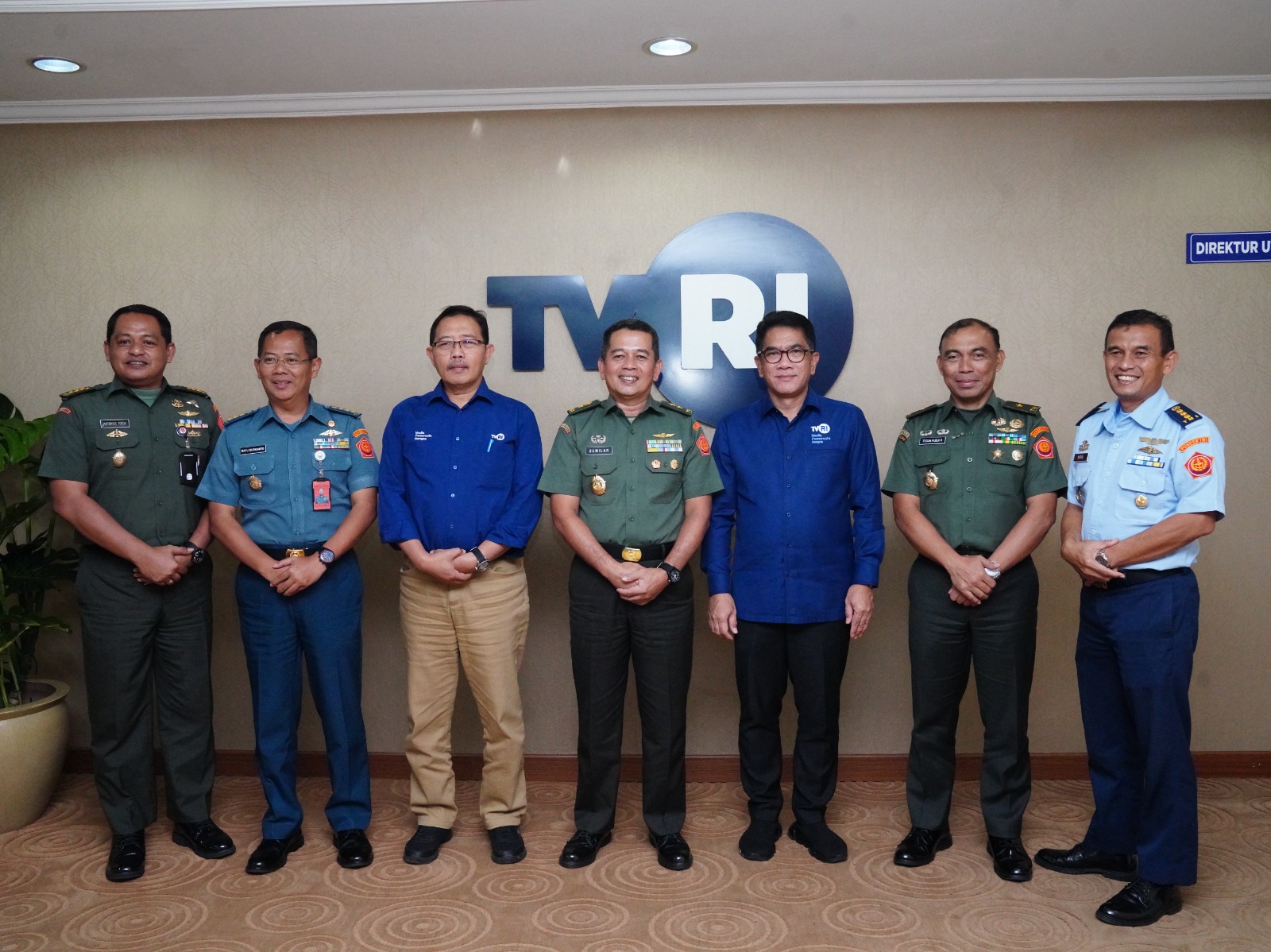 Bangun Kerja Sama Dengan Insan Pers dan Komunitas, Kapuspen TNI Kunjungi Stasiun TVRI