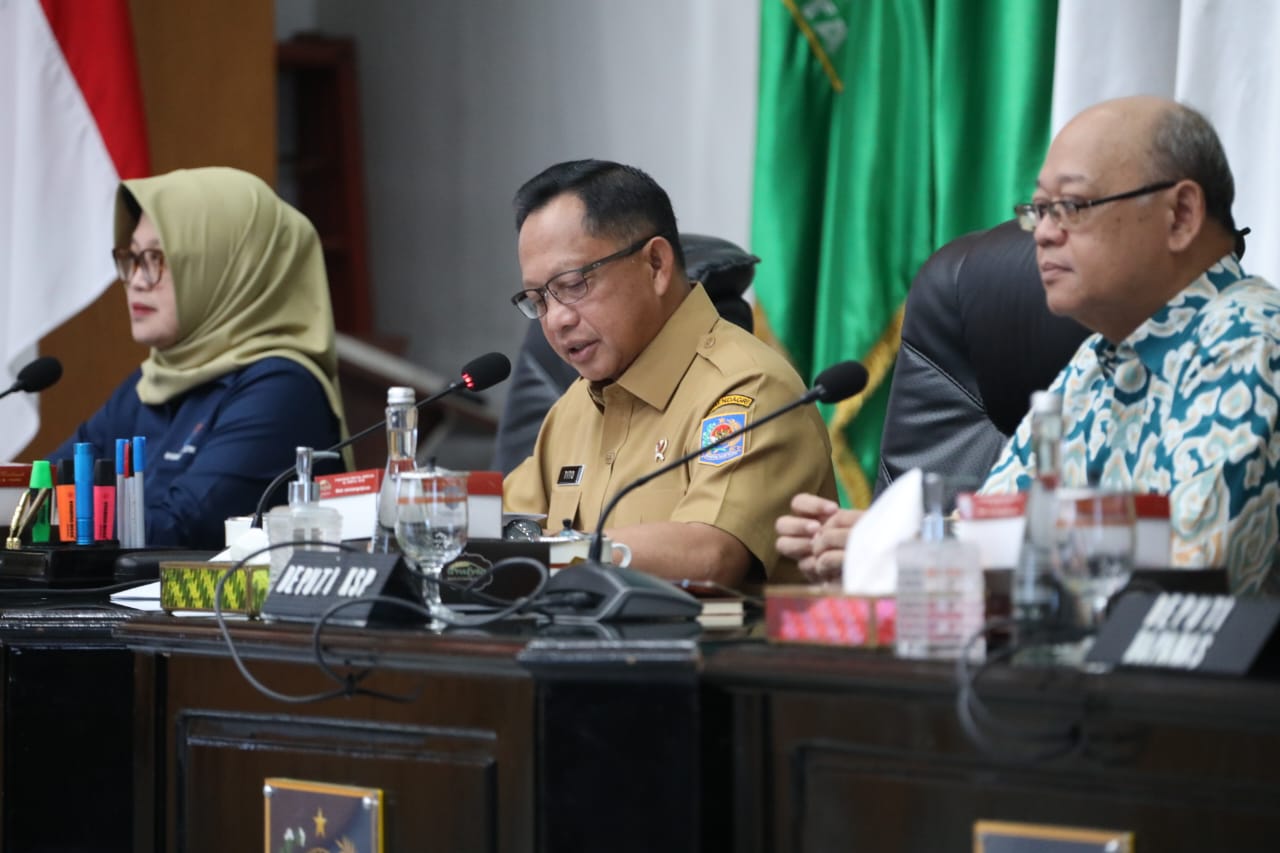 Rakor Inflasi, Mendagri Ingatkan Pemda untuk Waspadai Faktor Cuaca