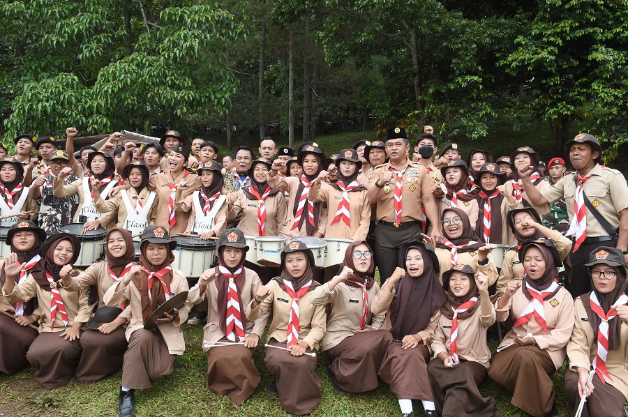Kasad Ajak Pramuka Bersatu Dengan Alam