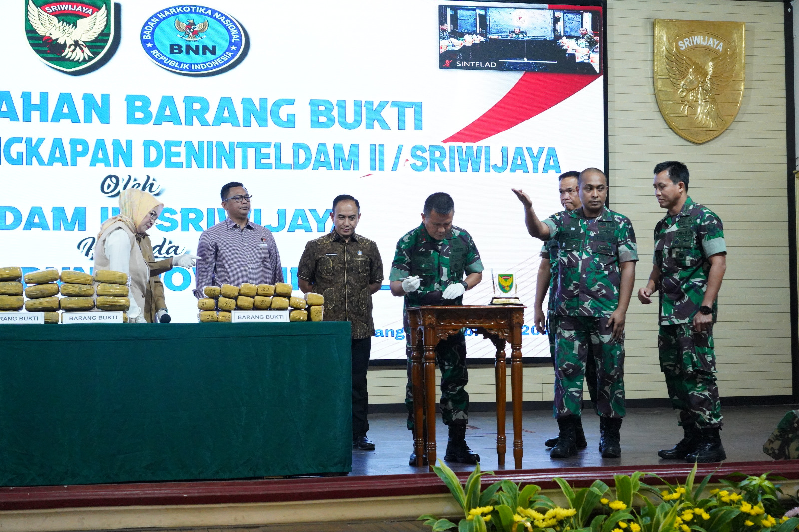 Gagalkan Edaran 35 Paket Ganja, Asintel Kasdam II/Swj Ungkap Kronologi