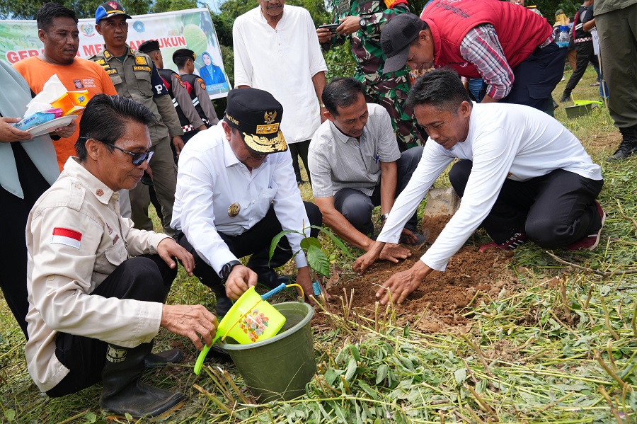 Animo Masyarakat Peringati Hari Bumi Sangat Tinggi, Dukung Penanaman Pohon Serentak yang Diinisiasi Pj Gubernur Bahtiar