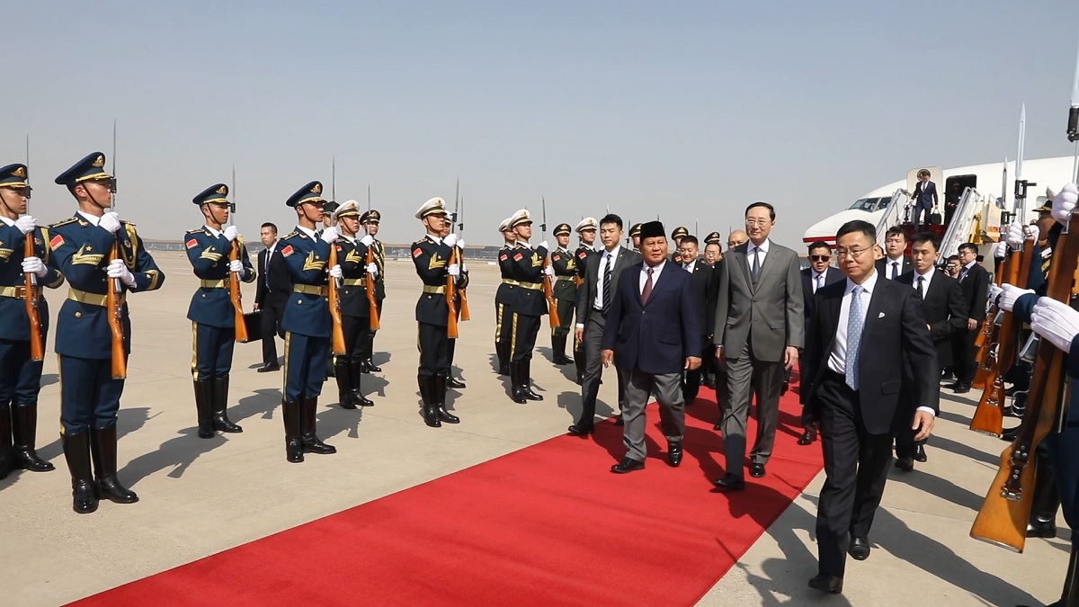Menhan Prabowo Tiba di China, Disambut Hangat Sejumlah Pejabat Tinggi