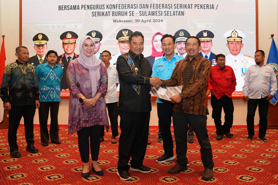 Silaturahmi dengan Perwakilan Buruh Se Sulsel, Pj Gubernur Bahtiar Paparkan Konsep Ekonomi Hijau dan Biru untuk Tingkatkan Kesejahteraan