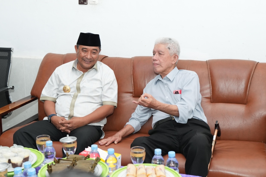 Pj Gubernur Bahtiar Mendadak Temui Tokoh Pejuang Karena Dianggap Memiliki Kesamaan Pejuang Sulbar